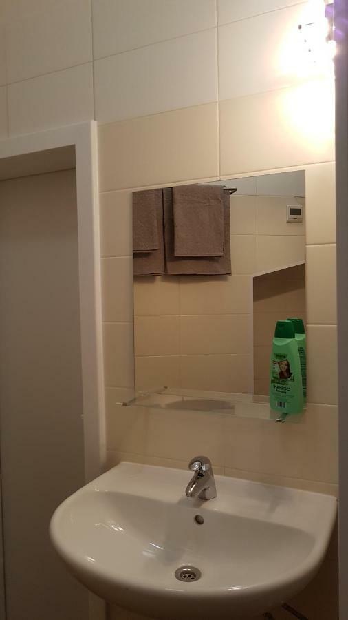 U Andela Apartamento Praga Exterior foto
